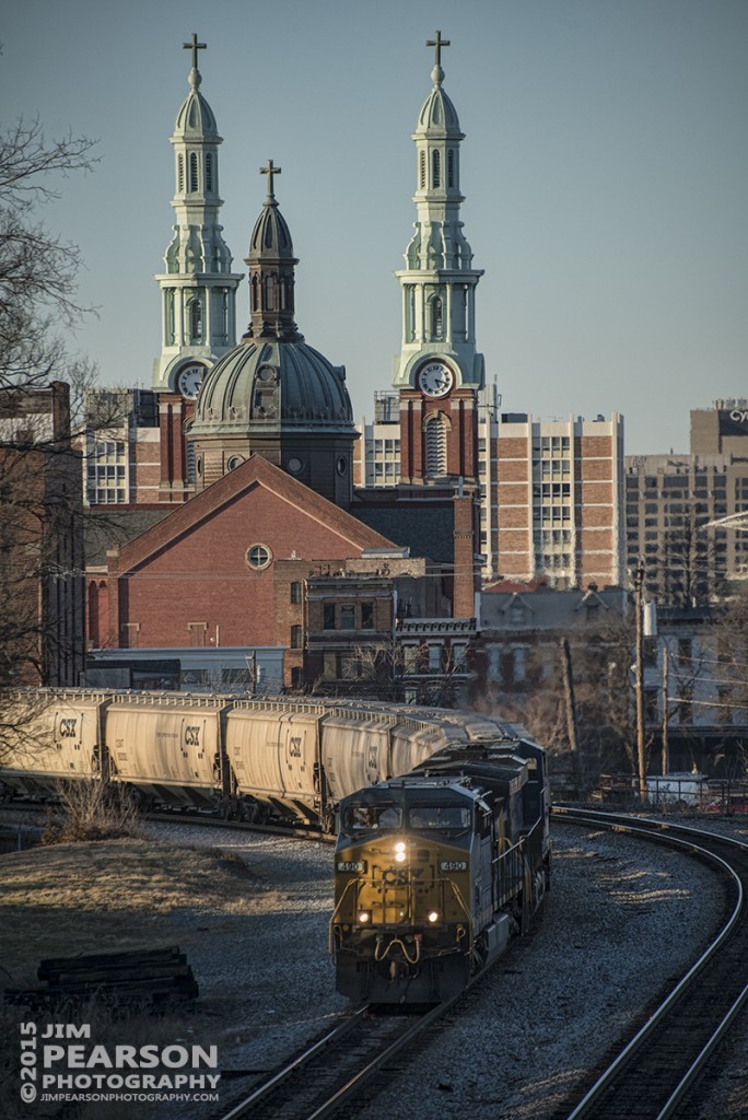 February 6, 2016 - A CSX grain train, with engine 490 in the lead, rounds the curve after coming from across the bridge at Cincinnati, Ohio, as it heads south through Covington, Ky. - Tech Info: 1/1600 | f/5.3 | ISO 640 | Lens: Nikon 70-300 @ 230mm with a Nikon D800 shot and processed in RAW.