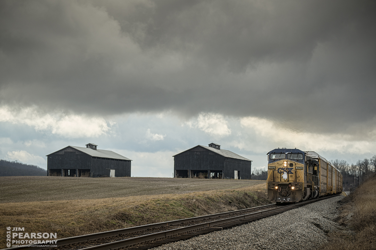 February 8, 2016 - CSX autorack Q254-08 heads north out of Sparta, Ky on the LCL Subdivision (Louisville Cincinnati and Lexington), which is also known as The Shortline. - Tech Info: 1/800 | f/4.5 | ISO 110 | Lens: Nikon 70-300 @ 110mm on a Nikon D800 shot and processed in RAW.