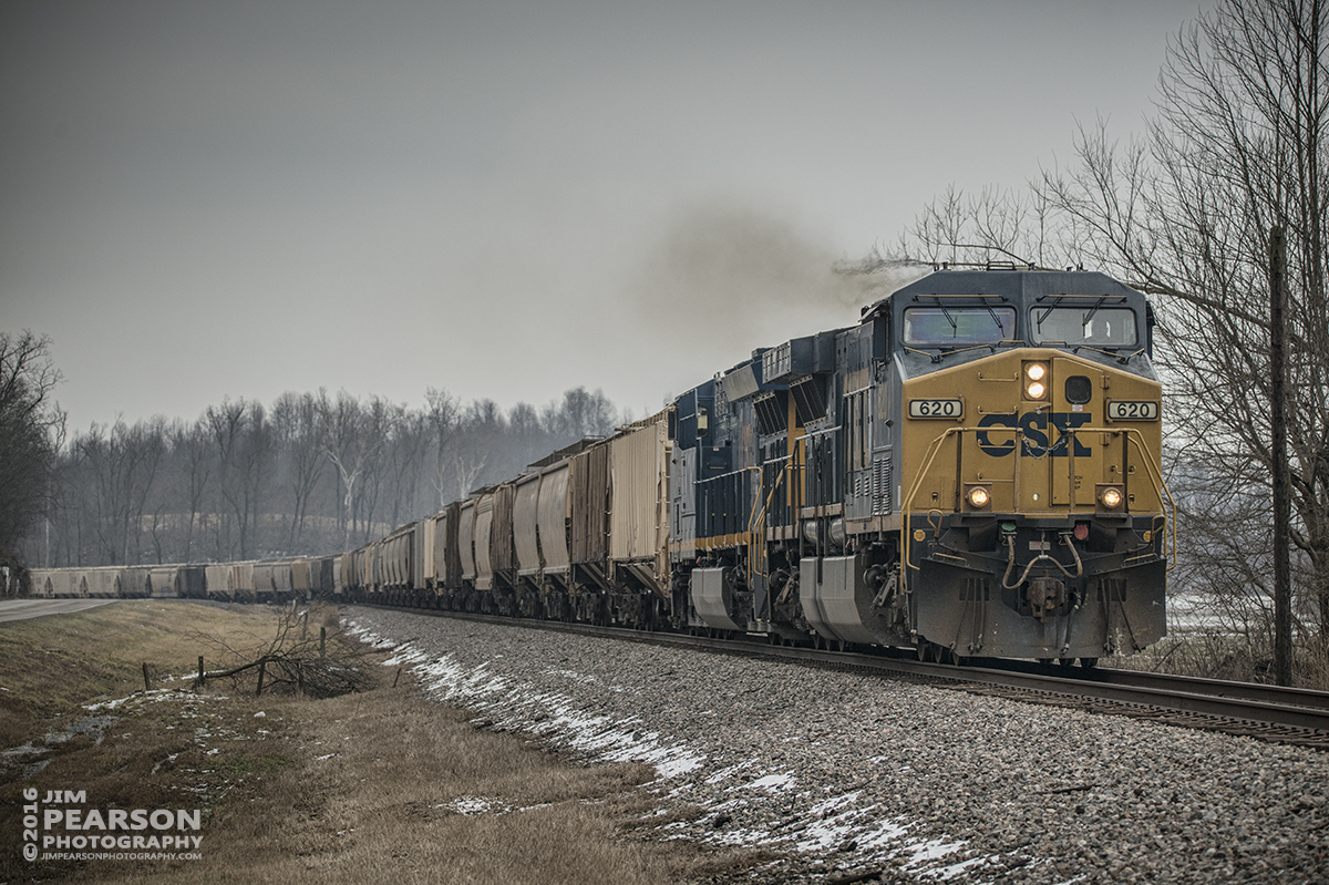 February 17, 2016 - Empty grain train CSX V154-14 heads north on the Henderson Subdivision at Sebree, Ky with engine 620 in the lead. - Tech Info: 1/1600 | f/5.6 | ISO 360 | Lens: Sigma 150-600 @ 150mm on a Nikon D800 shot and processed in RAW.