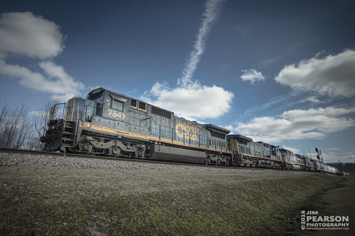 February 29, 2016  CSX Q596 (Nashville, TN - Chicago, IL) heads north out of Mortons Gap, Ky on the Henderson Subdivision with CSXT 7451 in the lead.  Tech Info: 1/2000 | f/2.8 | ISO 100 | Lens: Nikon 18mm on a Nikon D800 shot and processed in RAW.