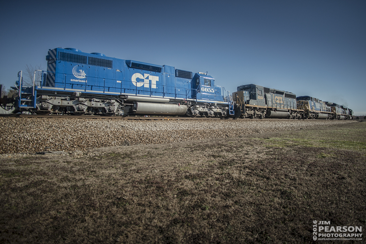 February 29, 2016 - CSX Q515-29 Heads through the north end of Kelly, Ky with what looks to be a fresh out the of the shop CIT 6055 as the last unit in a string of 5 engines as it heads south on the Henderson Subdivision. - Tech Info: 1/5000 | f/2.8 | ISO 100 | -2 stops |  Lens: Nikon 18mm on a Nikon D800 shot and processed in RAW.