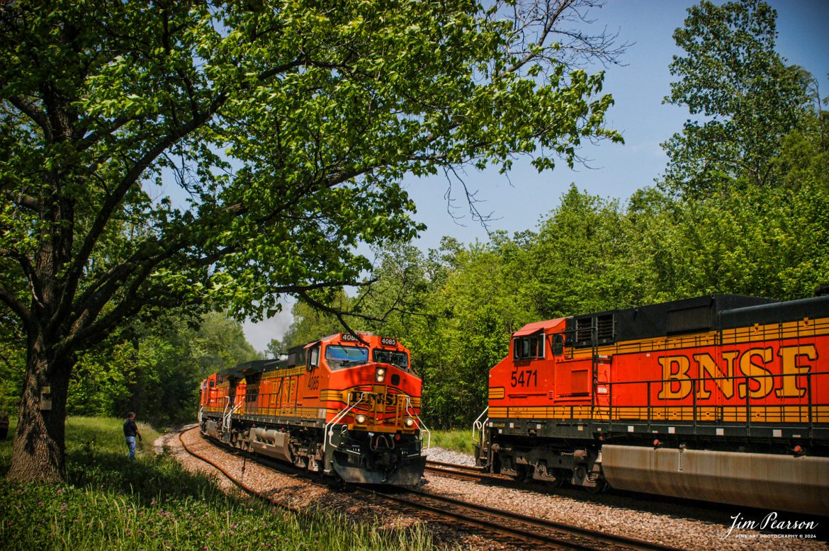 May 5th, 2004 - Blast from The Past – A conductor performs a roll-by inspection at the siding at Freeze, in Cape Girardeau, Missouri on the BNSF River Subdivision.

From what I find online the subdivision runs between St. Louis, MO and Memphis, TN and is an ex-Frisco line that hugs the west bank of the Mississippi River for about 100 miles or so. 

This image from a trip I did over 20 years ago with a group of good friends from the Western Kentucky Chapter of the National Railway Historical Society and for one reason or another this, along with many other images from the trip were never processed. So, expect to see other images from this trip in the weeks to come on Saturdays! Thankfully the D100 had an option for doing voice recordings tied to the images where I gave locations and other information. Otherwise, the captions would have a lot less information.

Tech Info: Nikon D100, Nikon 24mm, f/13, 1/500, ISO 500.

#trainphotography #railroadphotography #trains #railways #trainphotographer #railroadphotographer #jimpearsonphotography #BNSF #missouritrains