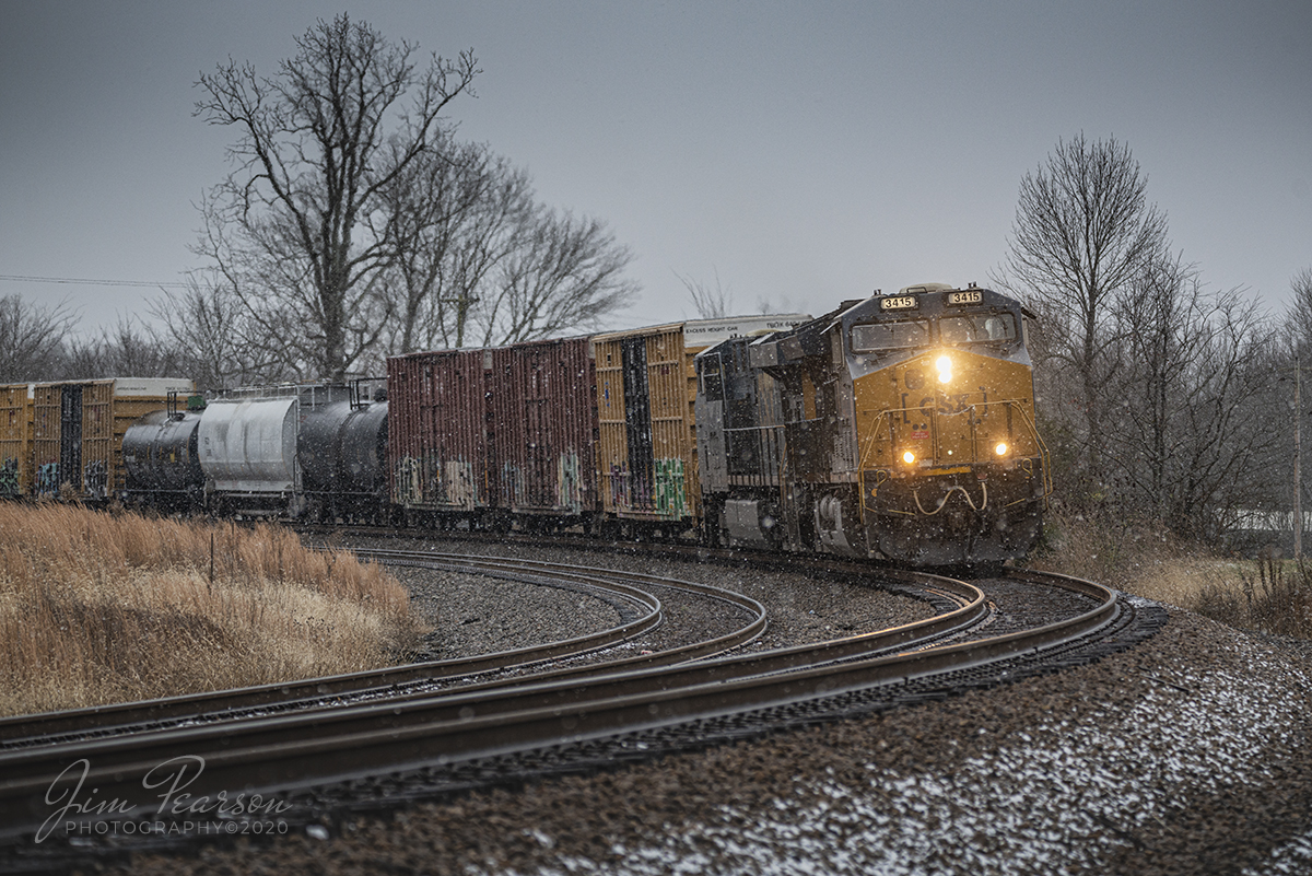 CSXT 3415 leads Q648 NB at Kelly, Ky

During our first bit of snowfall here in western Kentucky, I caught CSXT 3415 leading CSX Q648 north through the curve at the north end of Kelly, Ky on the Henderson Subdivision on November 30th, 2020.

Tech Info: Nikon D800, RAW, Sigma 150-600 @ 185mm, f/5.3, 1/500, ISO 320.