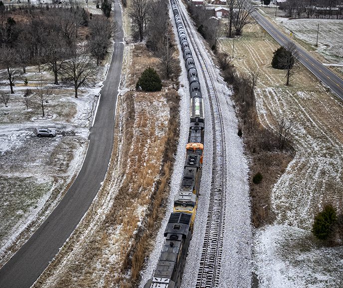 CSX K422 Waits To Head North From Kelly, Kentucky On The Henderson ...