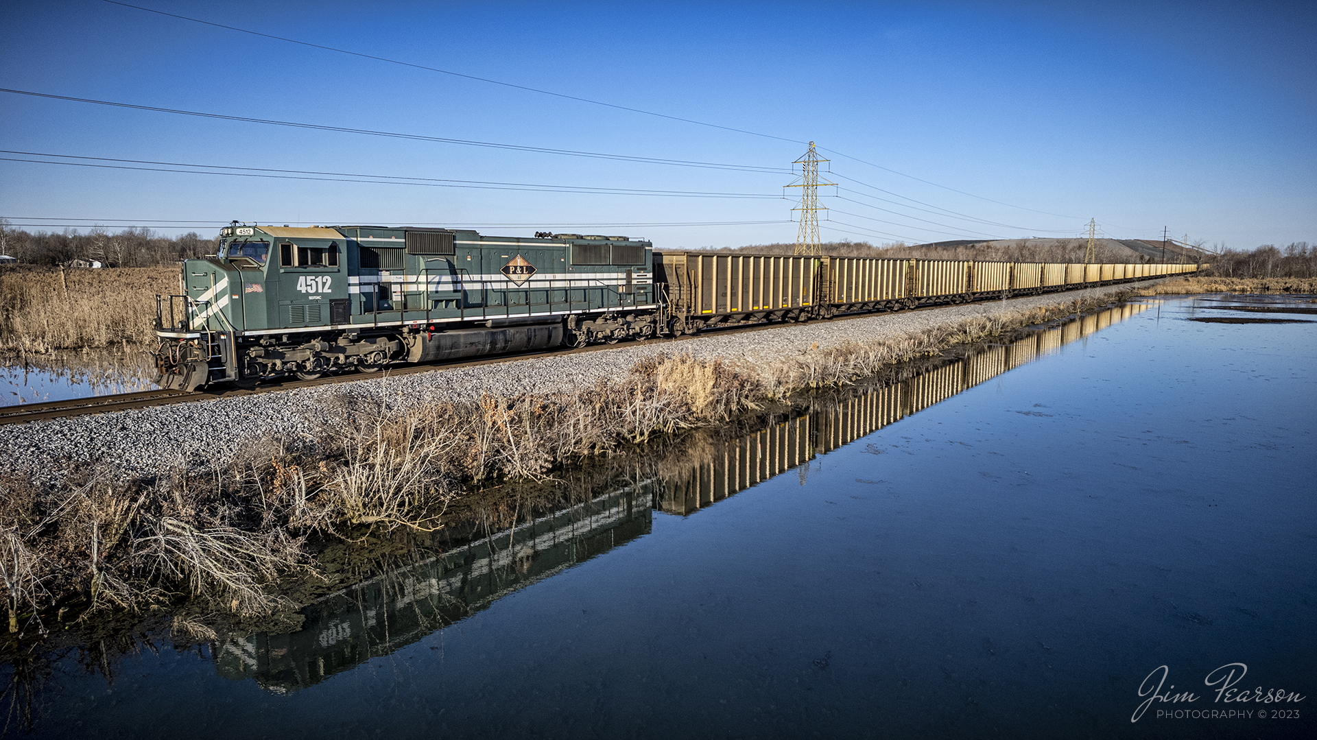 Paducah and Louisville Railway WYX3 heads to Warrior Coal Mine, Nebo ...