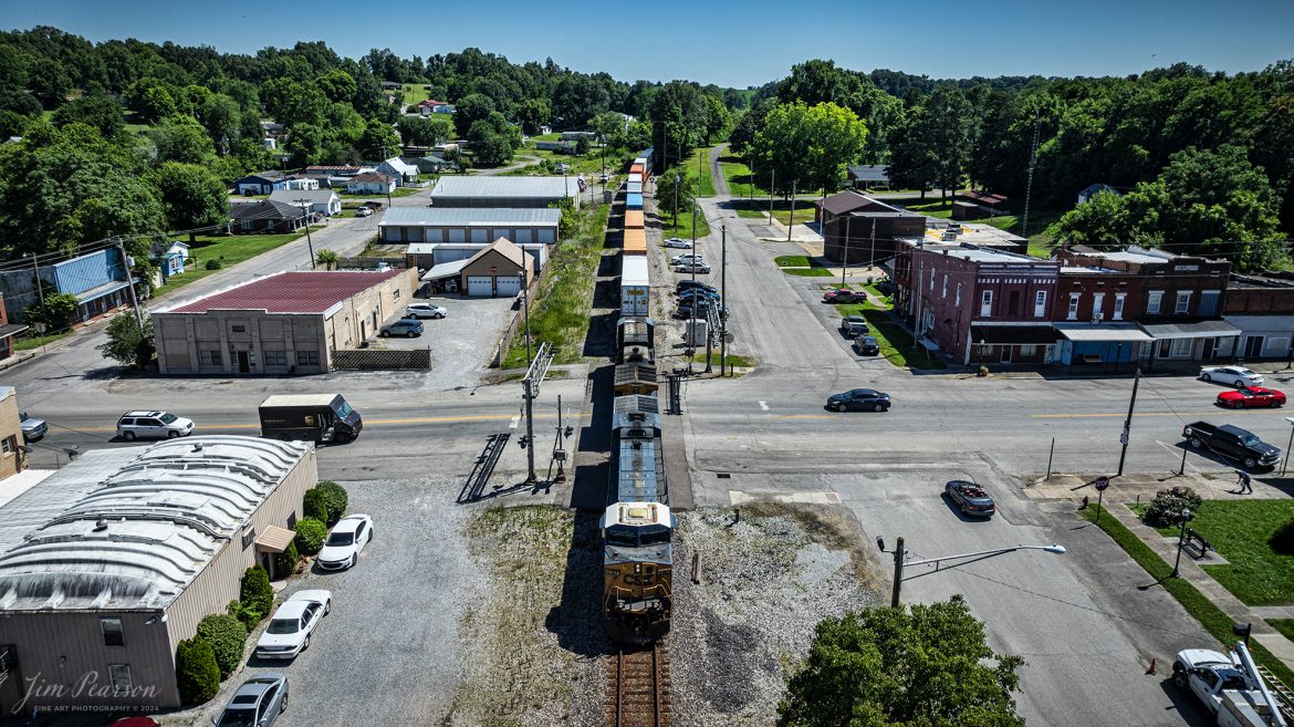 CSX intermodal I128 passes through downtown Sebree, ky, on June 13th, 2024, as they head north on the CSX Henderson Subdivision. 

Tech Info: DJI Mavic 3 Classic Drone, RAW, 22mm, f/2.8, 1/2500, ISO 110.

#railroad #railroads #train #trains #bestphoto #railroadengines #picturesoftrains #picturesofrailway #bestphotograph #photographyoftrains #trainphotography #JimPearsonPhotography #trendingphoto #csxt #trainsfromadrone #military