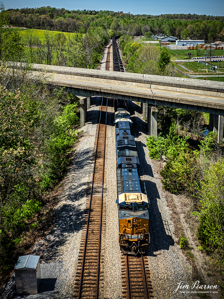 CSXT 3122 leads loaded coal train C302 as it passes under I-69 at the location known as Oak Hill, just south of Mortons Gap, Kentucky on April 13th, 2024, on the CSX Henderson Subdivision.

Tech Info: DJI Mavic 3 Classic Drone, RAW, 22mm, f/8, 1/1600, ISO 110.

#trainphotography #railroadphotography #trains #railways #jimpearsonphotography #trainphotographer #railroadphotographer #dronephoto #trainsfromadrone #CSX