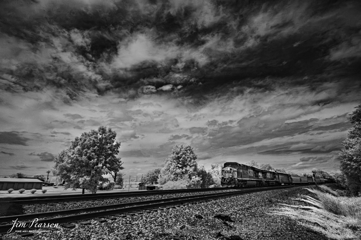 In this week’s Saturday Infrared photo, we catch L391 as it heads south through the north end of Kelly, Kentucky, on August 13th, 2024, on the CSX Henderson Subdivision.

Tech Info: Fuji XT-1, RAW, Converted to 720nm B&W IR, Irex 11mm, f/4, 1/500, ISO 200.

#trainphotography #railroadphotography #trains #railways #jimpearsonphotography #infraredtrainphotography #infraredphotography #trainphotographer #railroadphotographer #infaredtrainphotography #csxt #trending