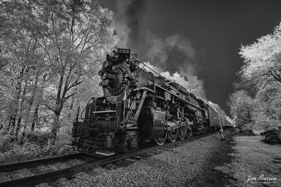 In this week’s Saturday Infrared Photo, caught Steam locomotive Nickel Plate 765 as they prepare to pull up to the station in Pleasant Lake, Indiana before heading to Angola, Indiana for their first load of passengers during Indiana Rail Experience’s Rolling Victory Weekend.

According to their website: Rolling Victory was a three-day living history event celebrating American military, railroad, and home front history featuring vintage train rides, World War II reenactors, battles, a big band orchestra, and an immersive and educational experience for all ages in Pleasant Lake, Indiana.


Tech Info: Fuji XT-1, RAW, Converted to 720nm B&W IR, Nikon 10-24 @ 10mm, f/4, 1/30, ISO 200.

#trainphotography #railroadphotography #trains #railways #jimpearsonphotography #infraredtrainphotography #infraredphotography #trainphotographer #railroadphotographer #csxrailroad #infraredphotography #trending #steamtrain